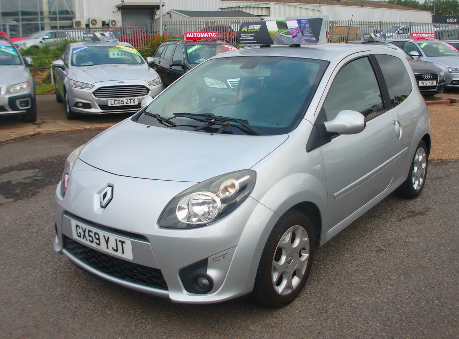 [ berth ]Renault Twingo