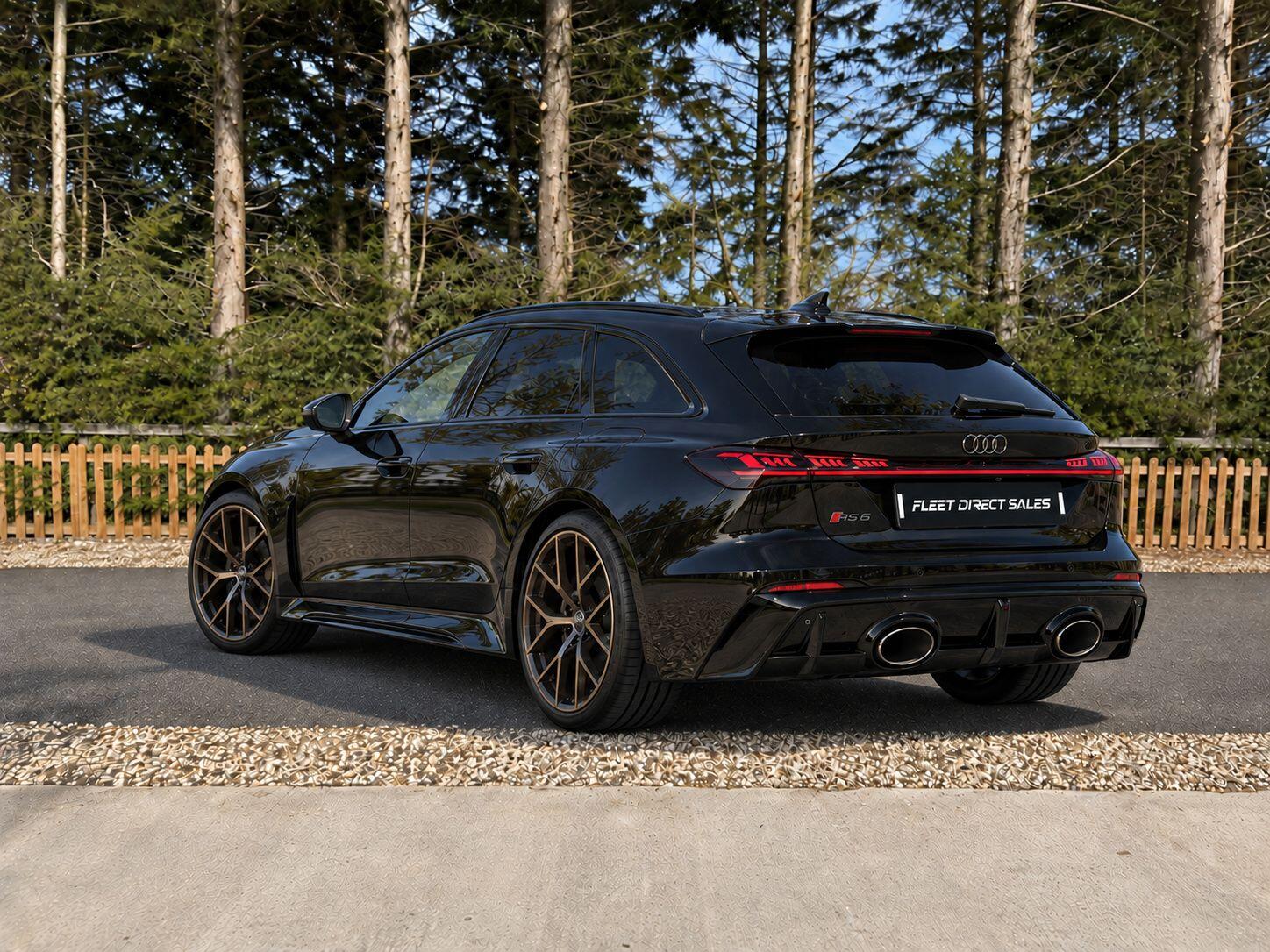 [ berth ]Audi RS5