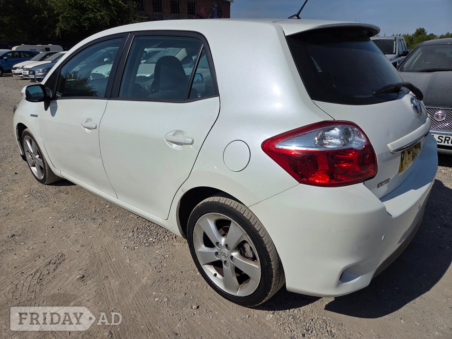 Toyota Auris 2010 - Cars