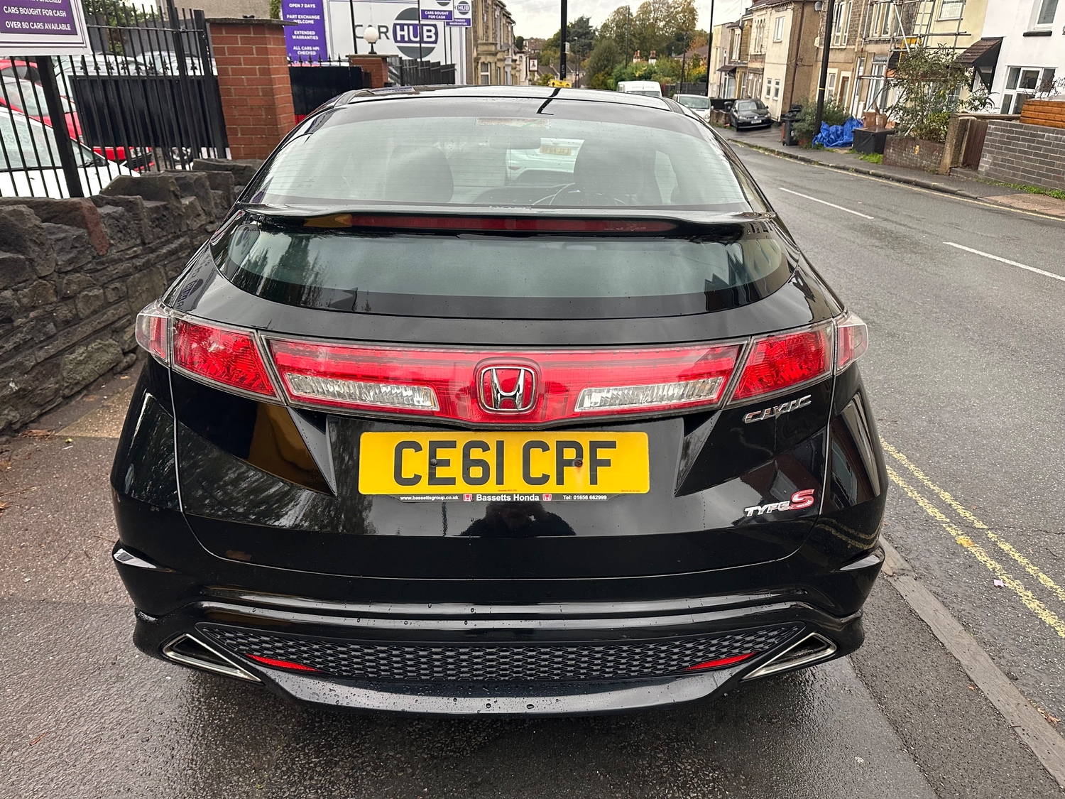 Honda Civic 2011 - Cars in Bristol