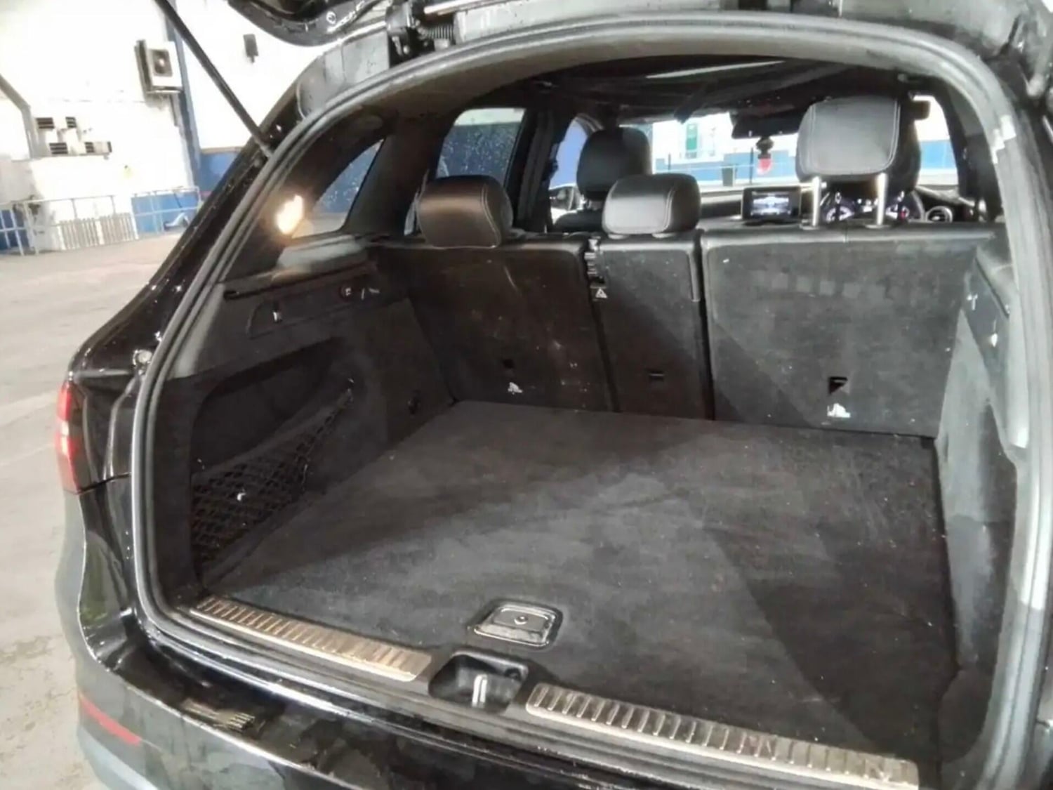 [ berth ]Mercedes-Benz GLC