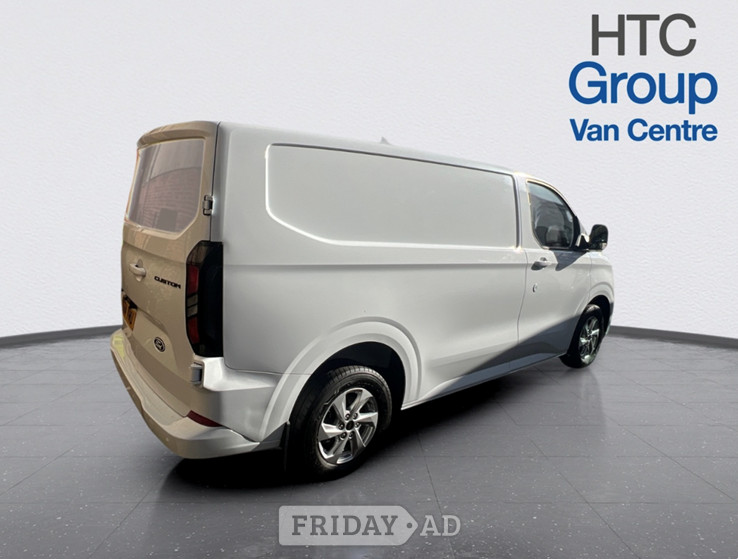 [ berth ]Ford Transit Custom