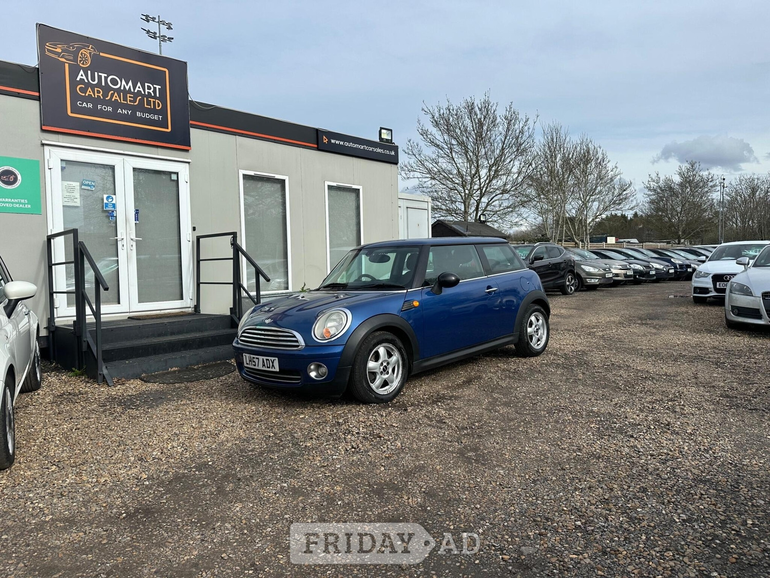 [ berth ]Mini Hatch