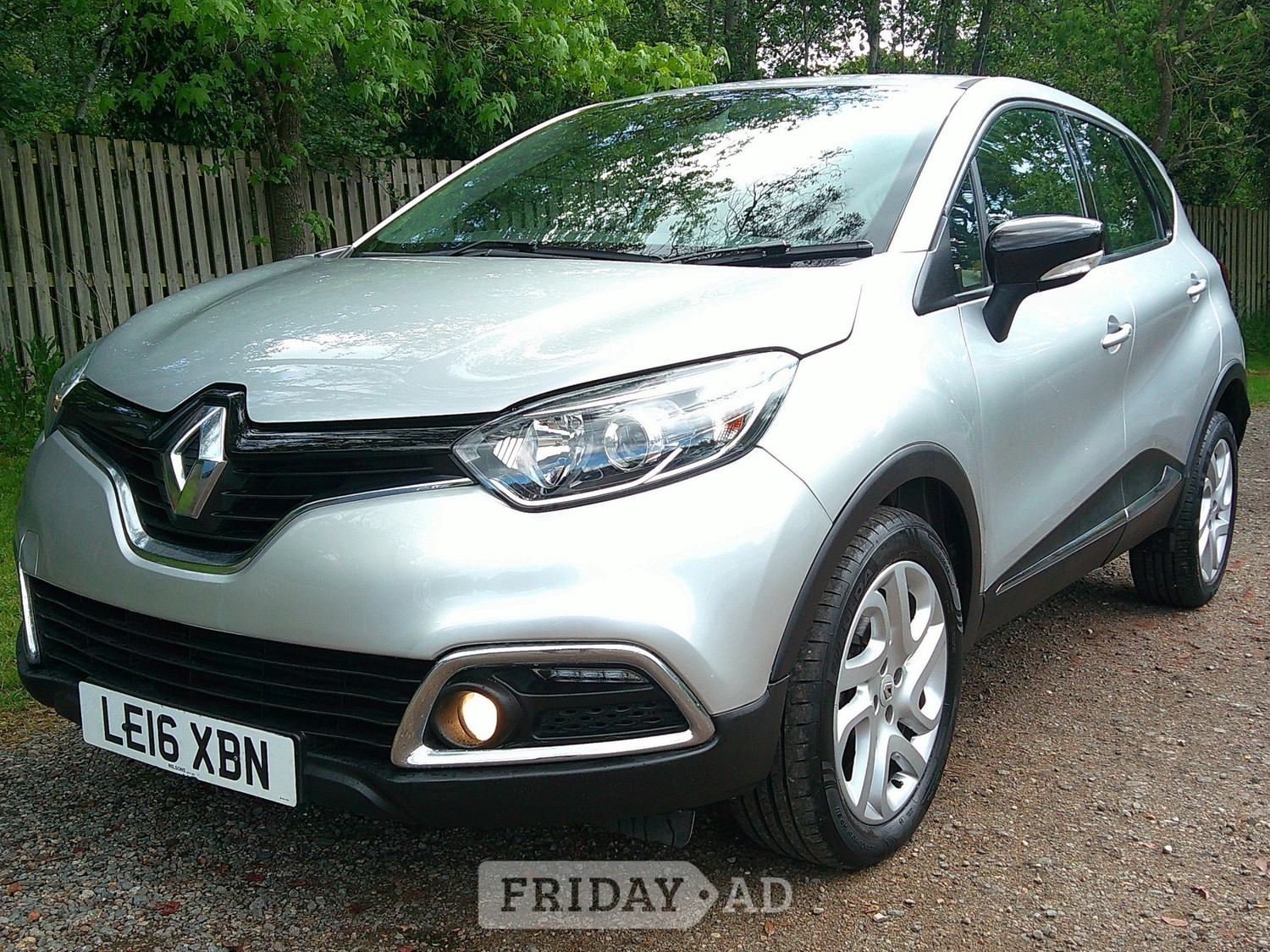 [ berth ]Renault Captur