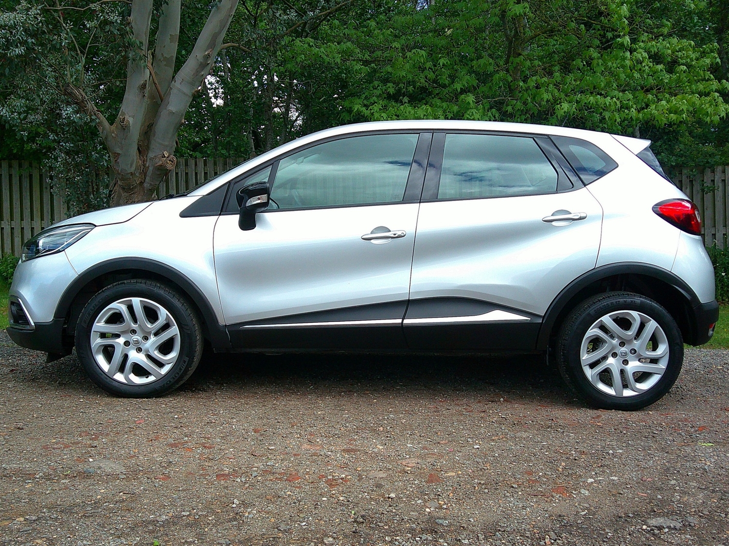 Renault Captur 2016 - Cars in Uckfield