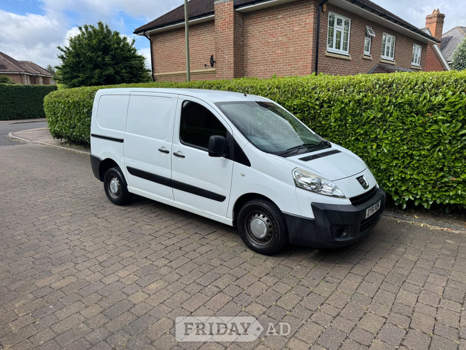 Peugeot Expert 2011 in Croydon