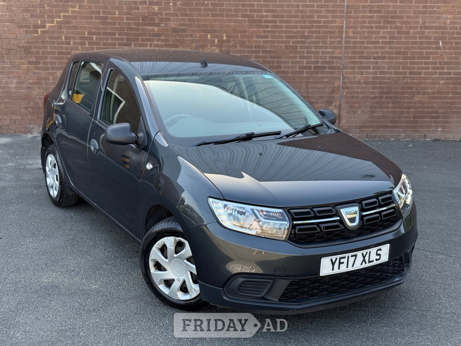 Dacia Sandero 2017 in Ashford