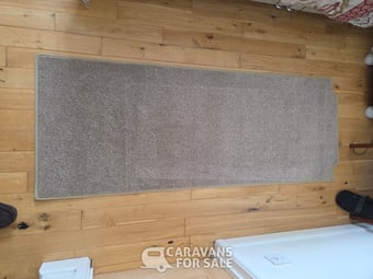 Venus 550/4 Carpet set. Never used.