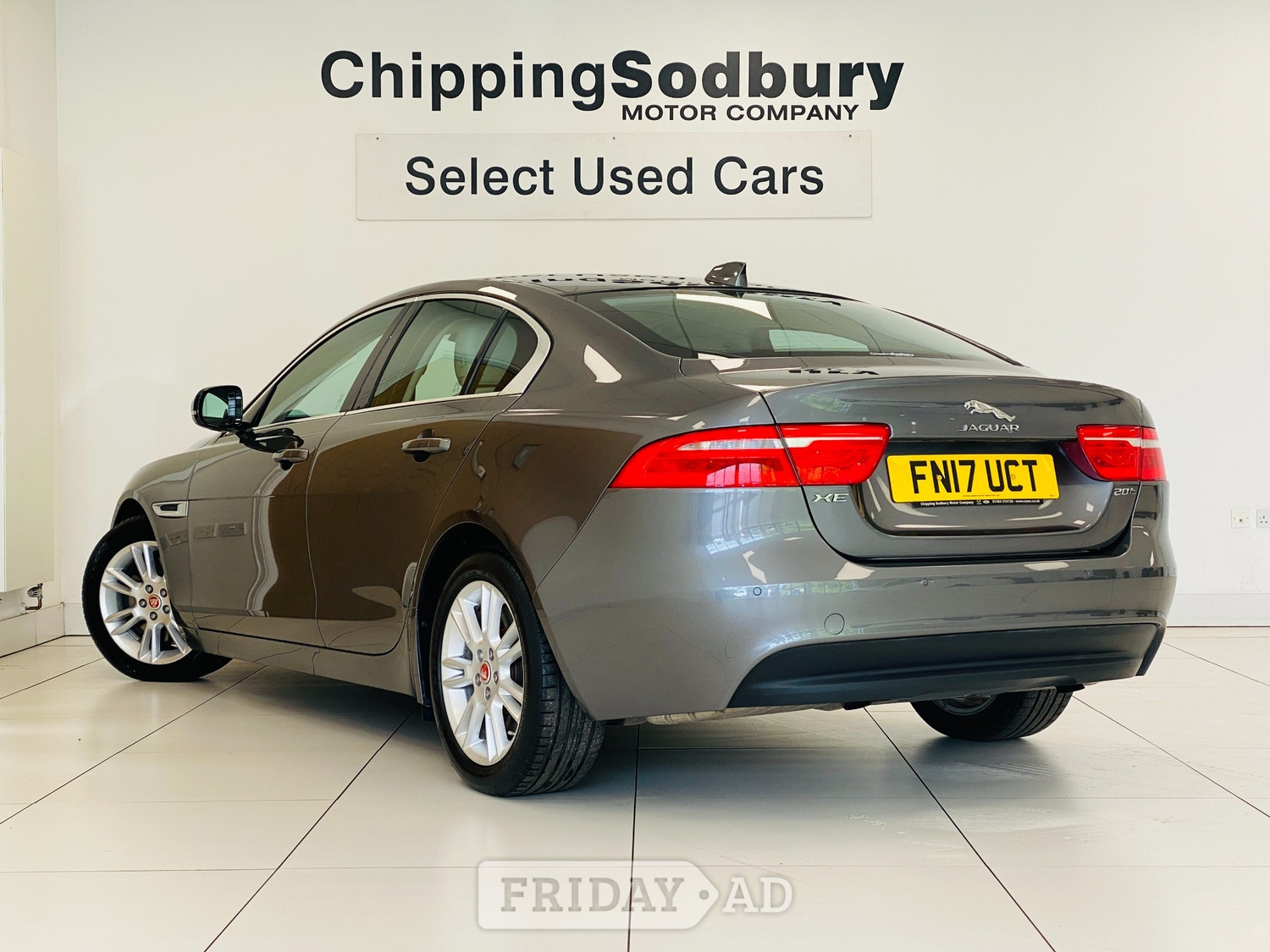 [ berth ]Jaguar XE