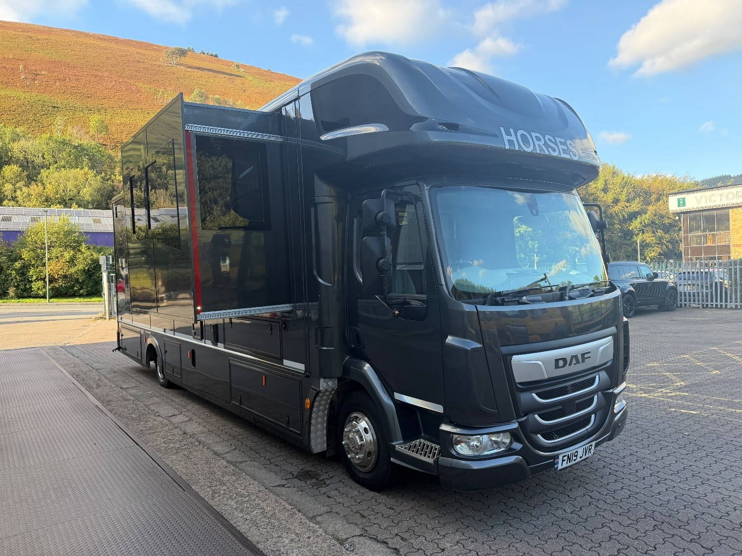 JC  Daf Trucks Horsebox in Ebbw Vale