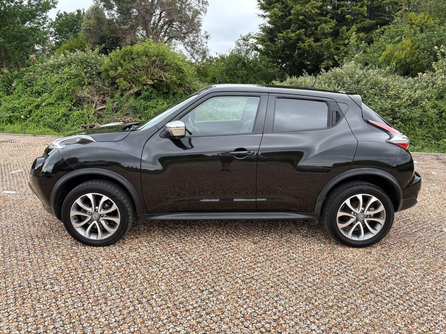 Nissan Juke 2017 - Cars in Fleet