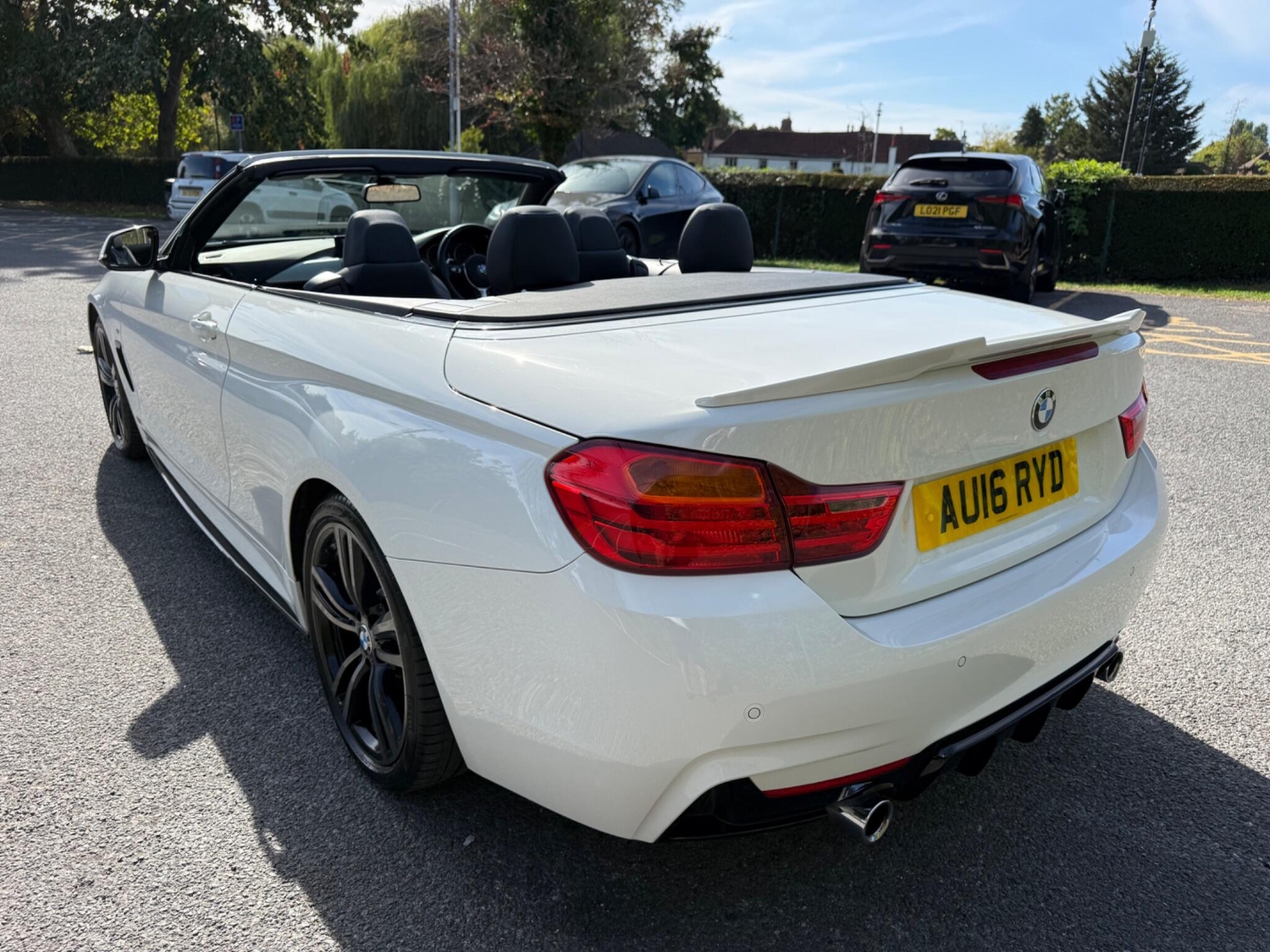 [ berth ]BMW 4 Series