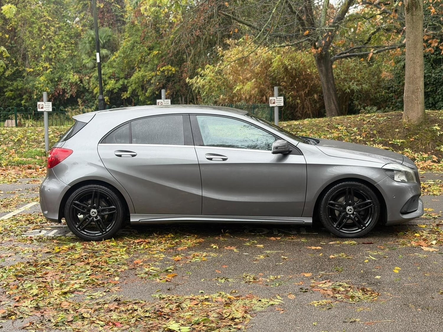 [ berth ]Mercedes-Benz A Class