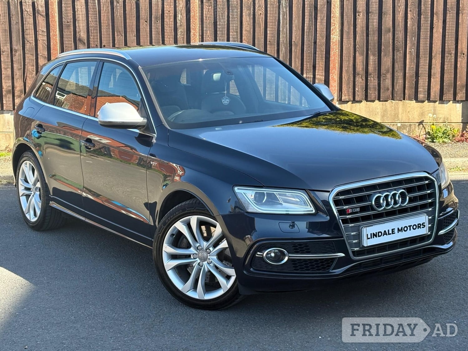 Audi SQ5 2013 in Oldham