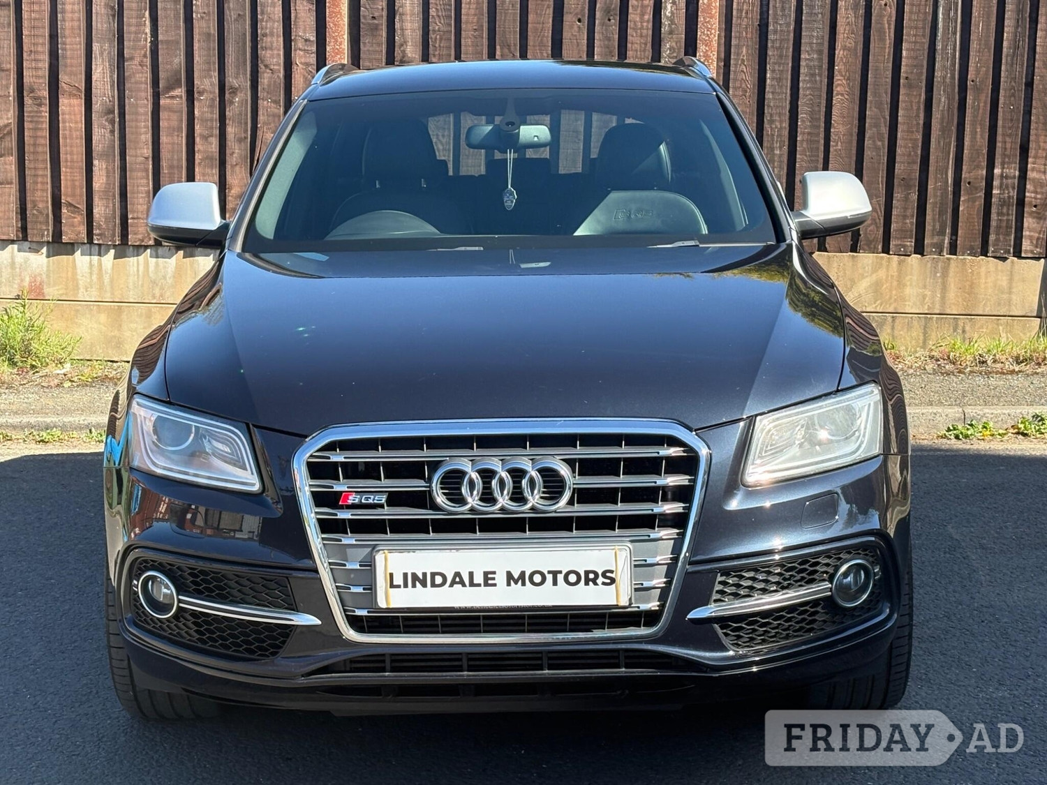 Audi SQ5 Oldham