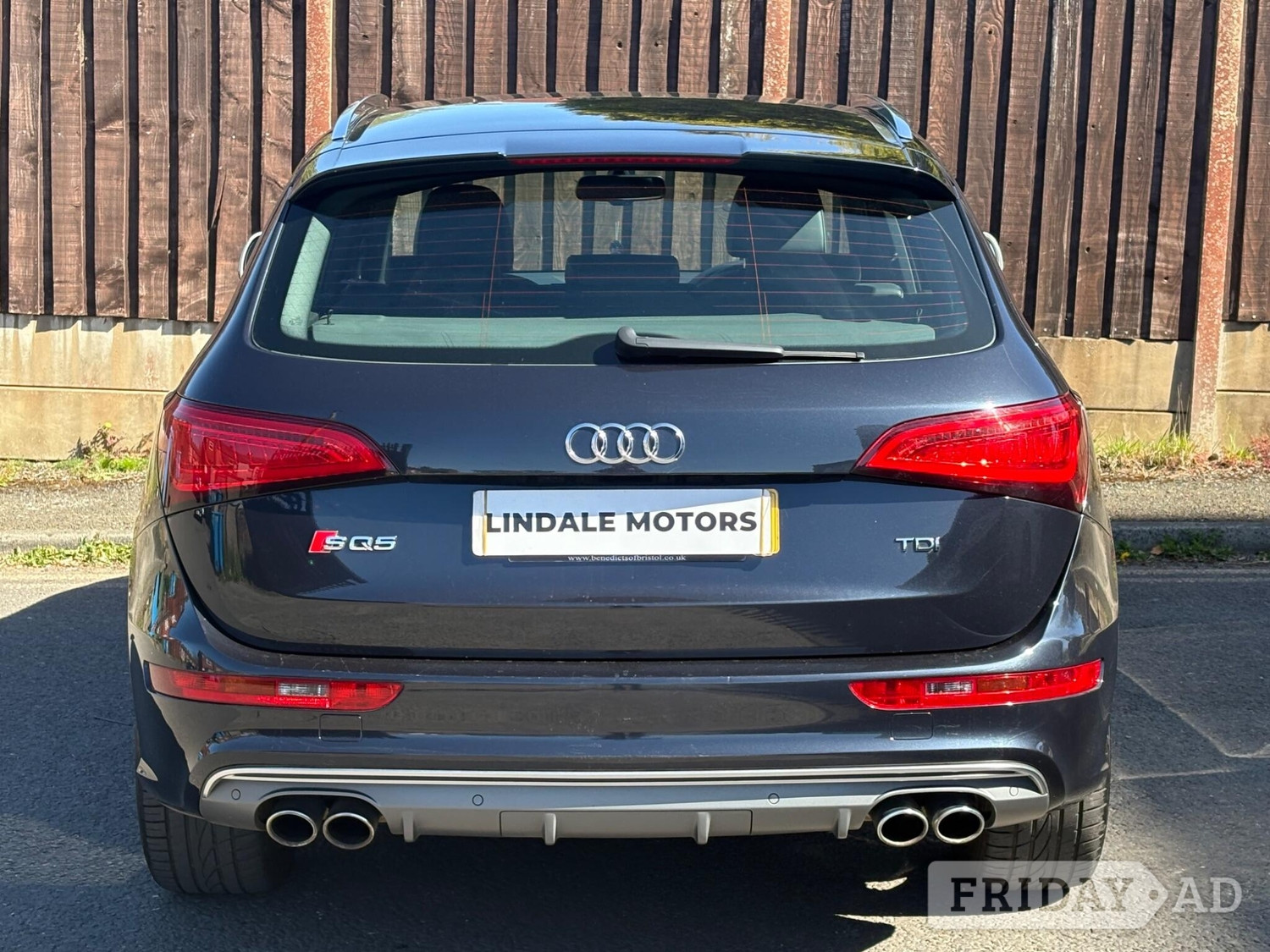 [ berth ]Audi SQ5