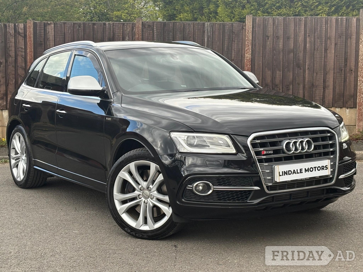 Audi SQ5 2015 in Oldham