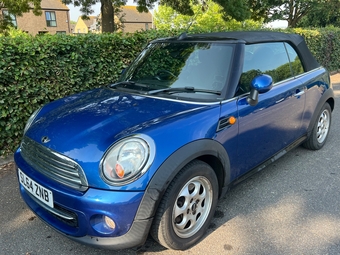 Mini Convertible 2014