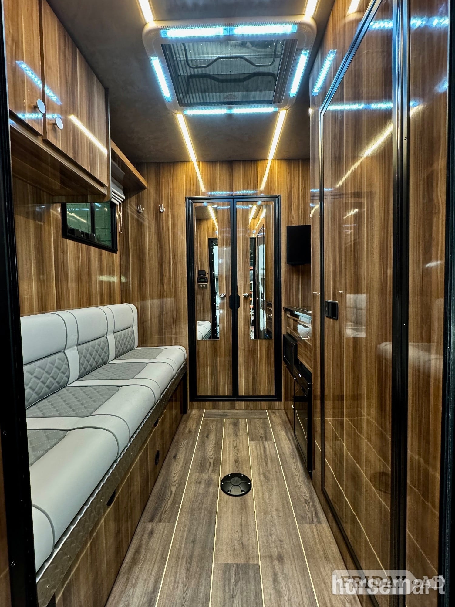 Tatton  Tatton Eventor 4.5 vogue New chassis New build, delivery miles Citroen Horsebox - Trailers & Horseboxes in Ormskirk