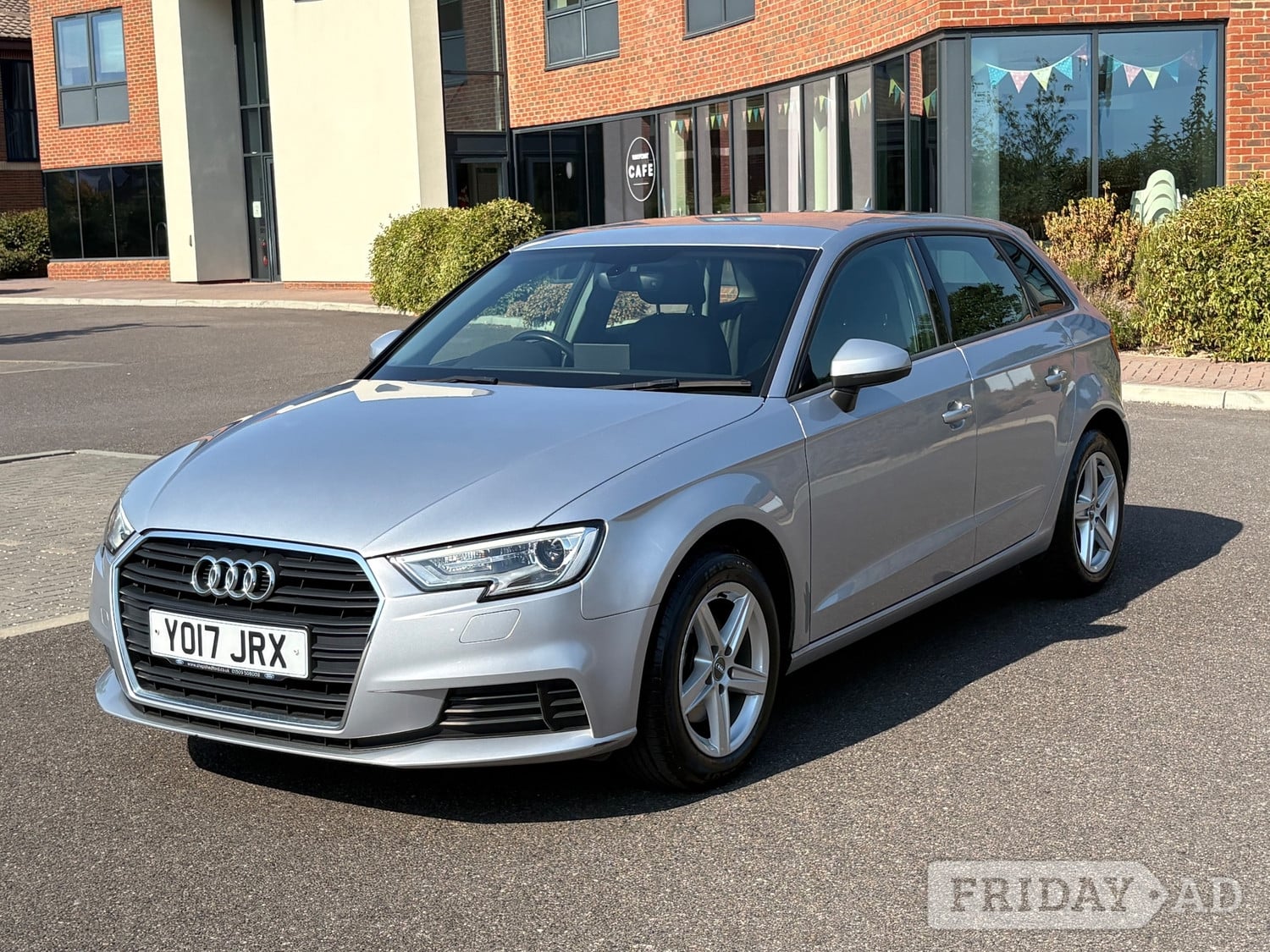 [ berth ]Audi A3
