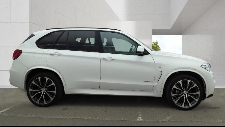 BMW X5 2015 - Cars