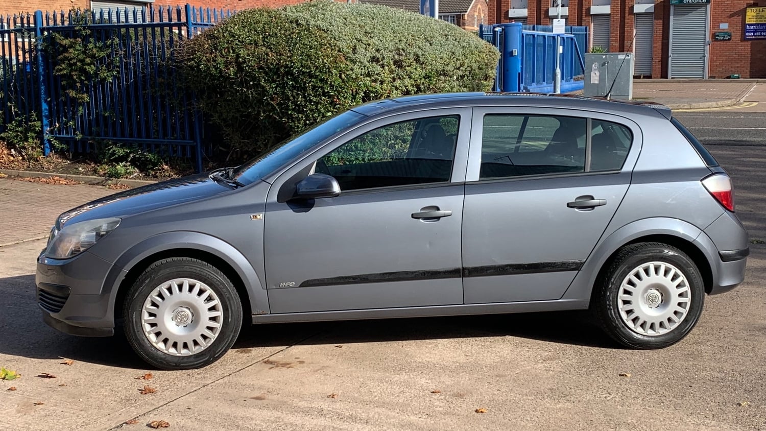 Vauxhall Astra 2005 - Cars in Birmingham