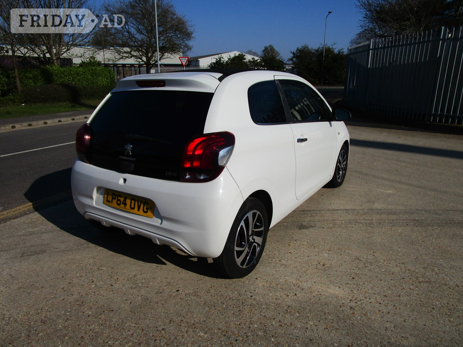 Peugeot 108 2015 - Cars in Portsmouth