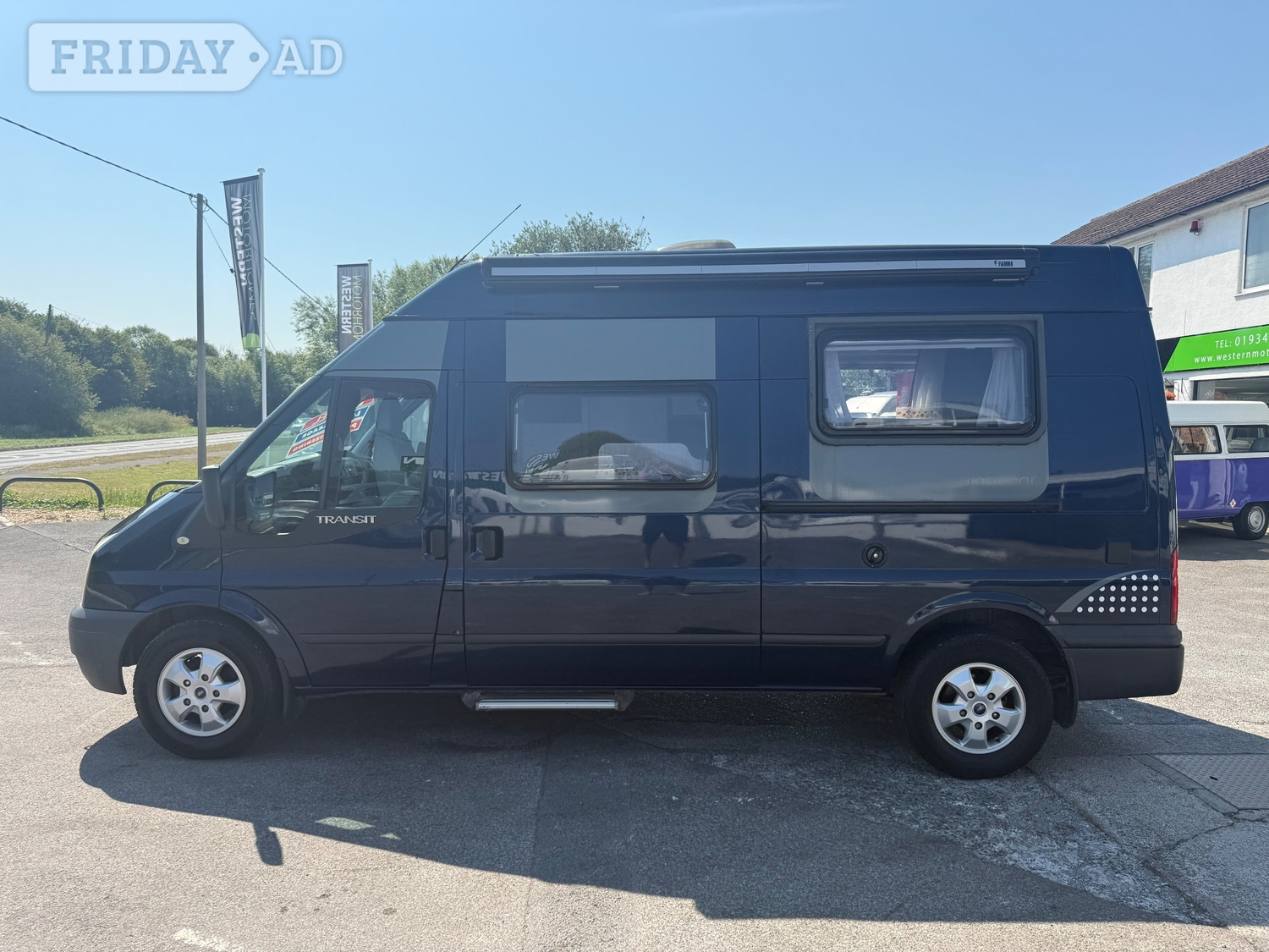 [ berth ]Globecar Trendscout
