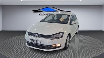 Volkswagen Polo 2015