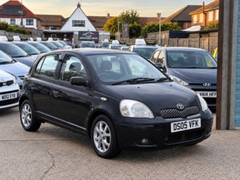 Toyota Yaris 2005