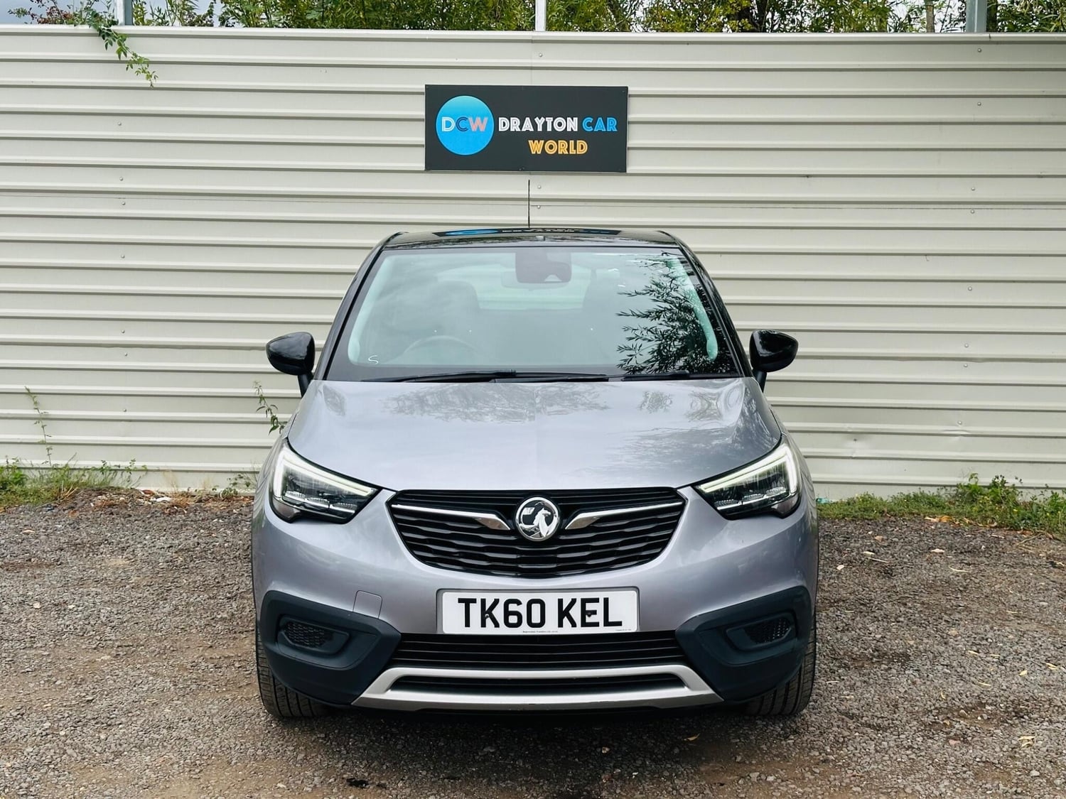 [ berth ]Vauxhall Crossland X