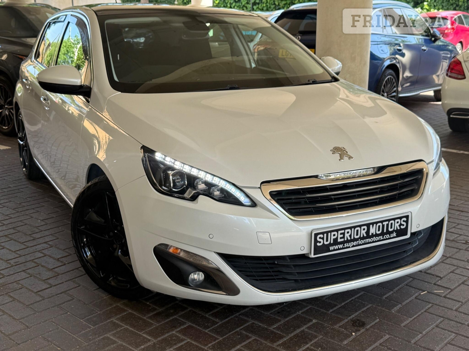 Peugeot 308 2014 in Staines