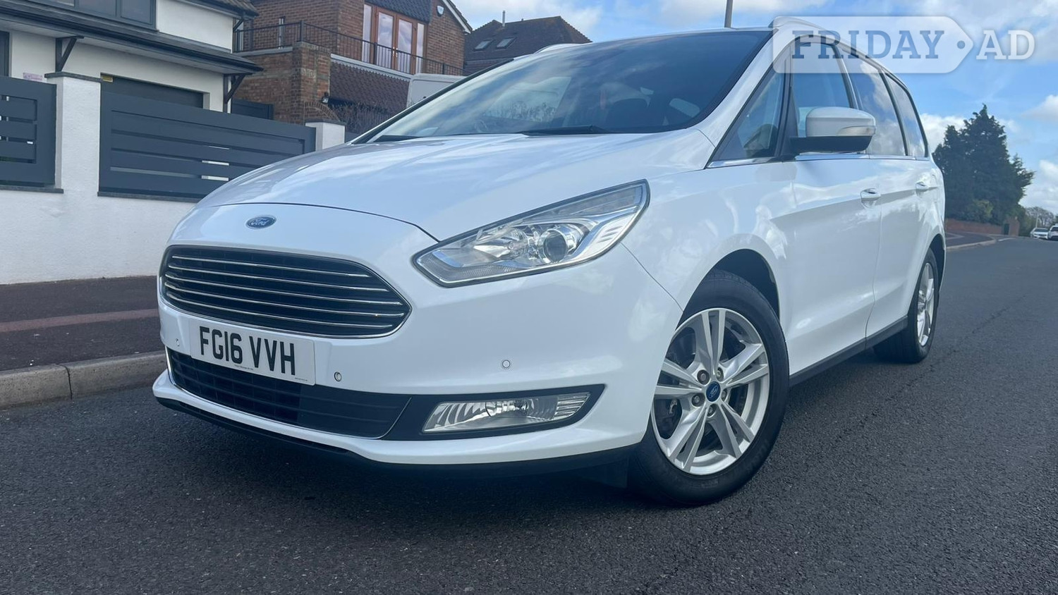 Ford Galaxy 2016 in Chatham