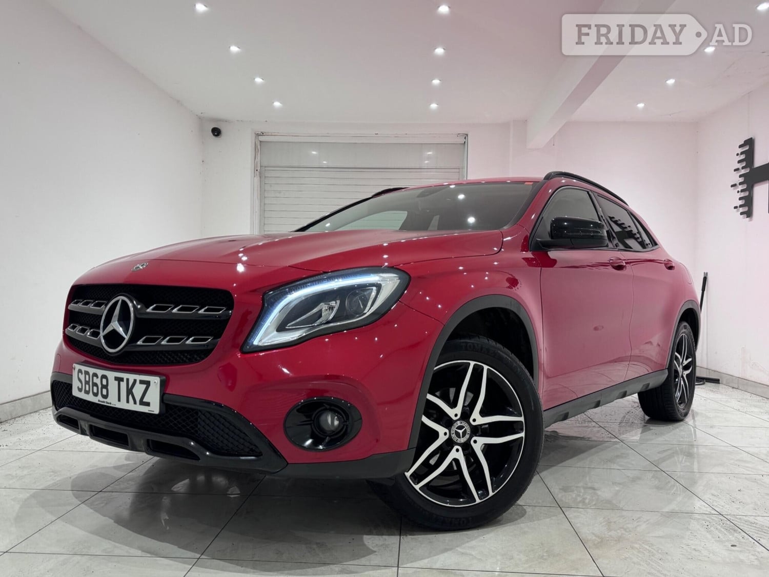 Mercedes-Benz GLA 2018 - Cars in Hounslow
