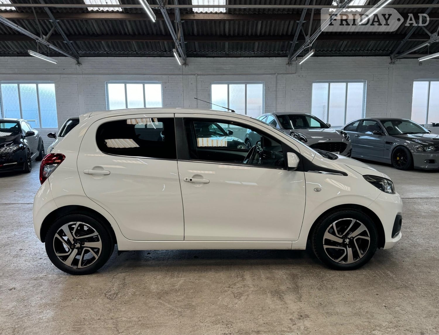 [ berth ]Peugeot 108