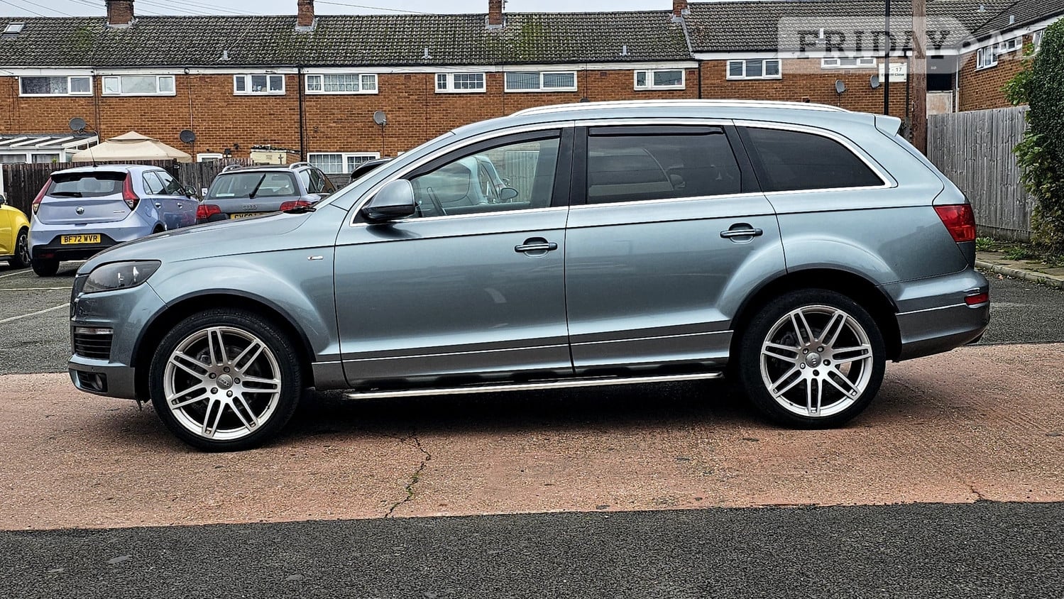 [ berth ]Audi Q7