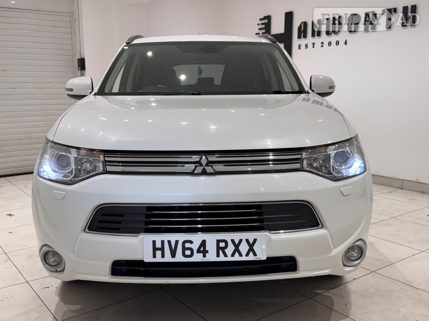 Mitsubishi Outlander 2014 - Cars