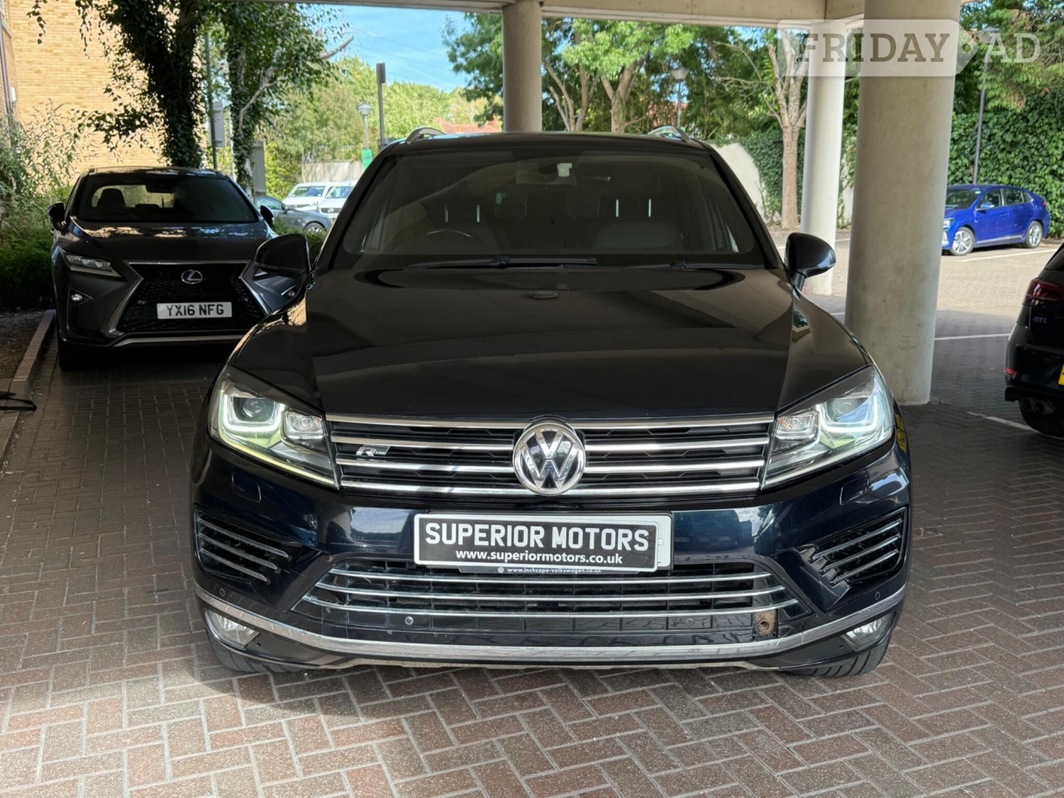 Volkswagen Touareg Staines