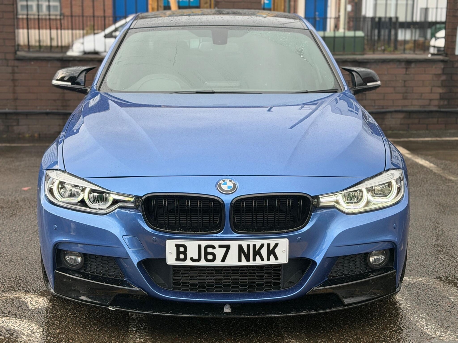 BMW 3 Series 2017 - Cars in Manchester