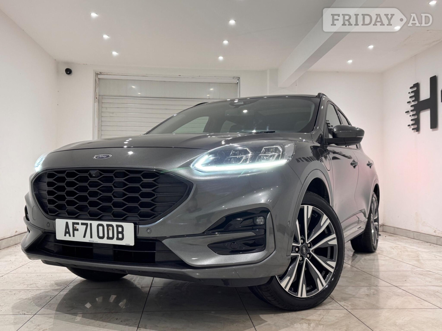 Ford Kuga 2021 - Cars in Hounslow
