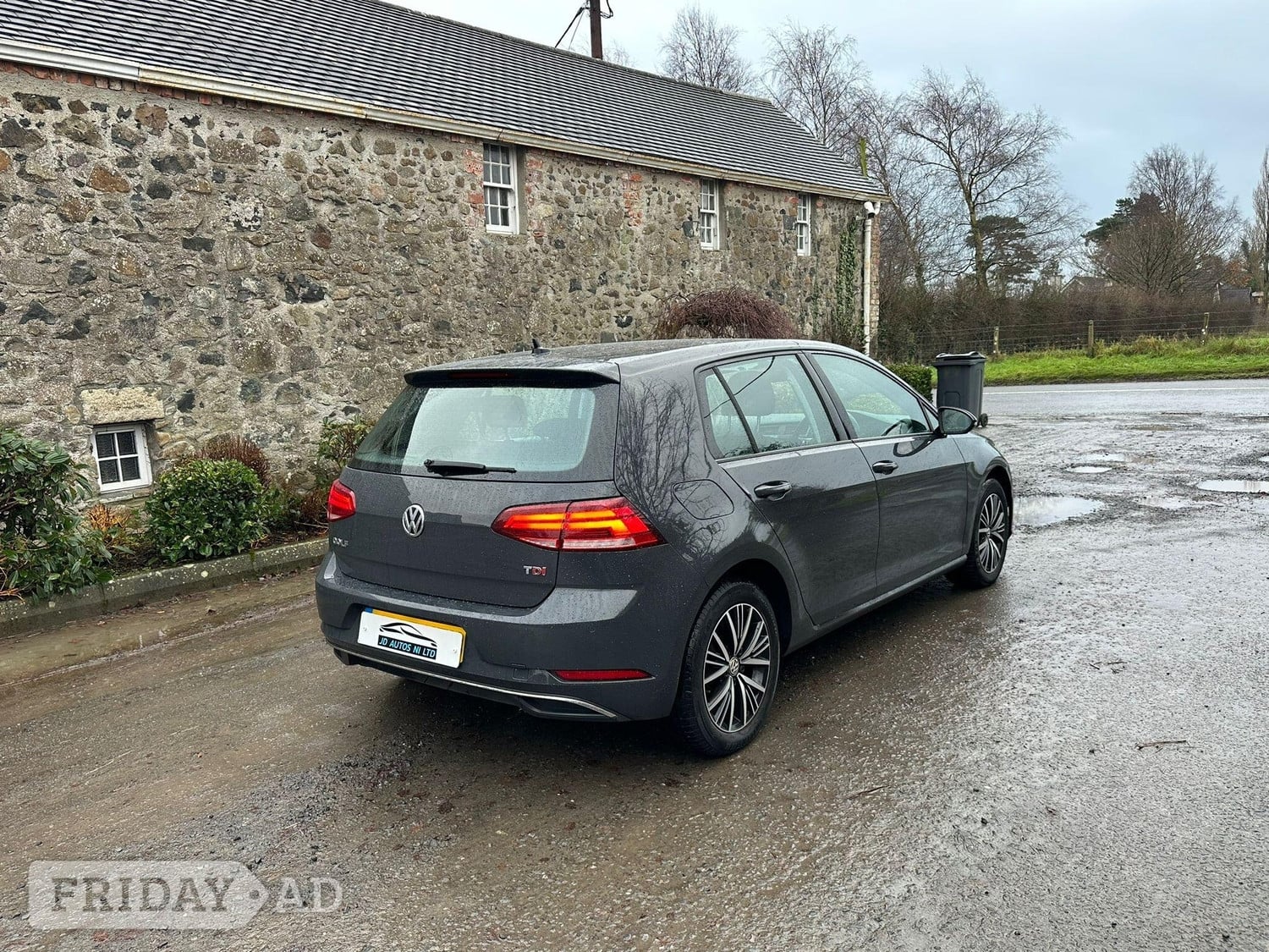 Volkswagen Golf 2017 - Cars in Craigavon
