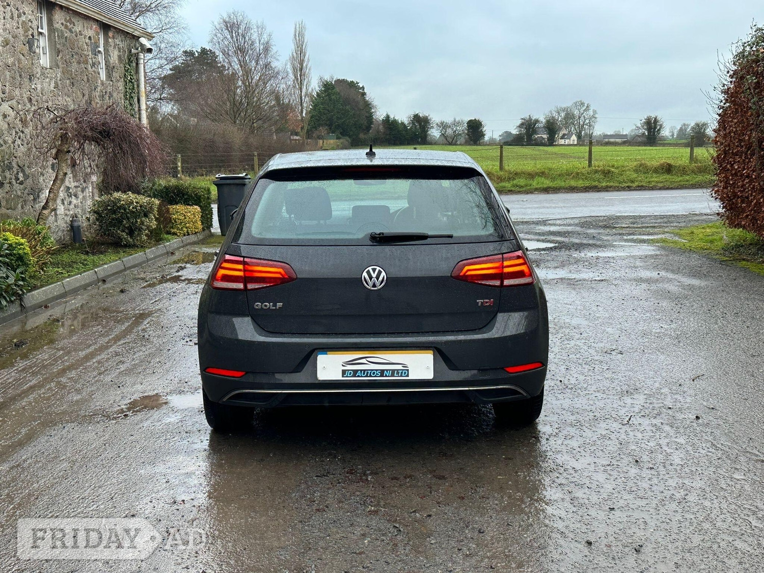 Volkswagen Golf 2017 - Cars