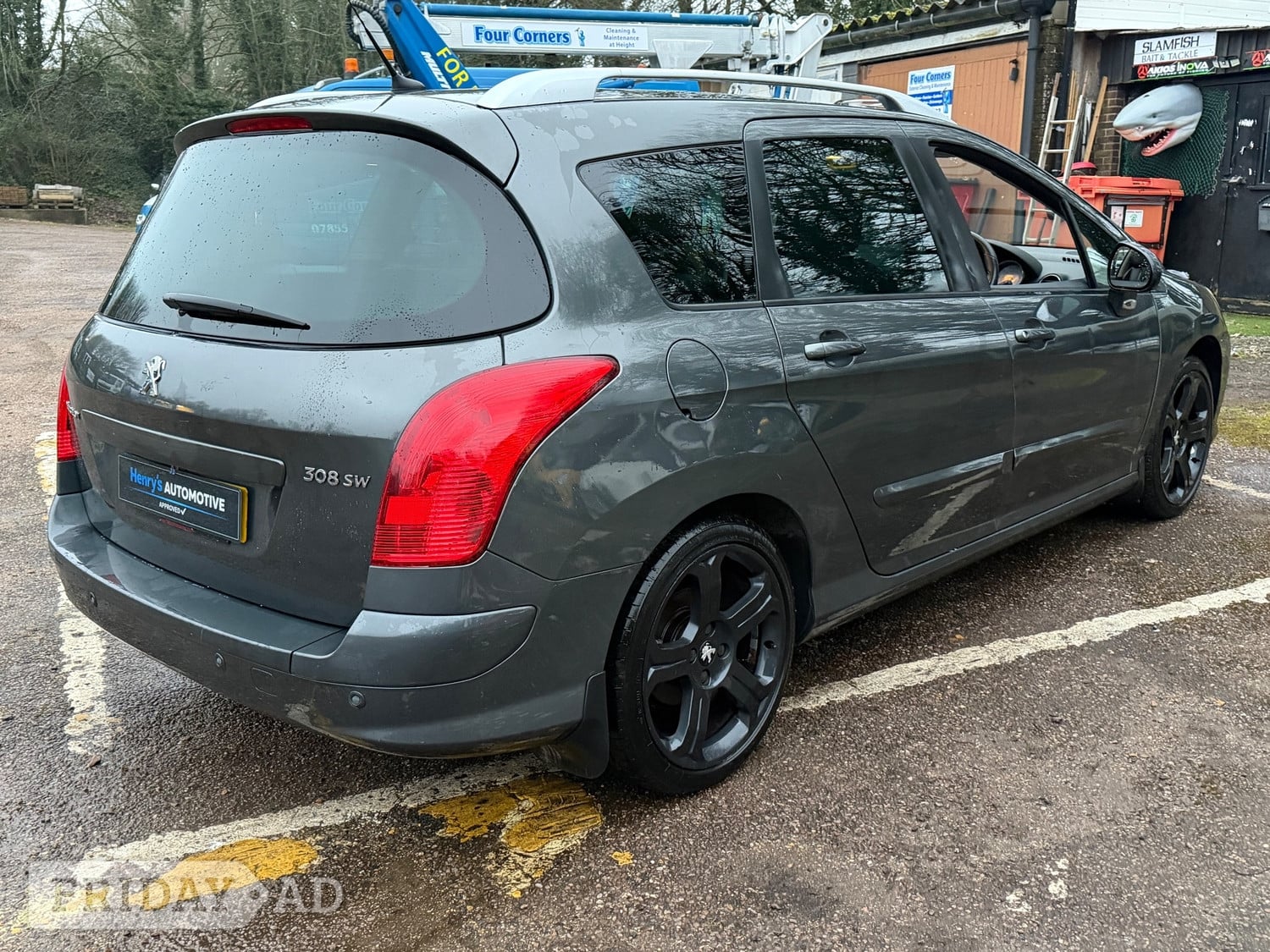 Peugeot 308 SW 2013 - Cars in Newport