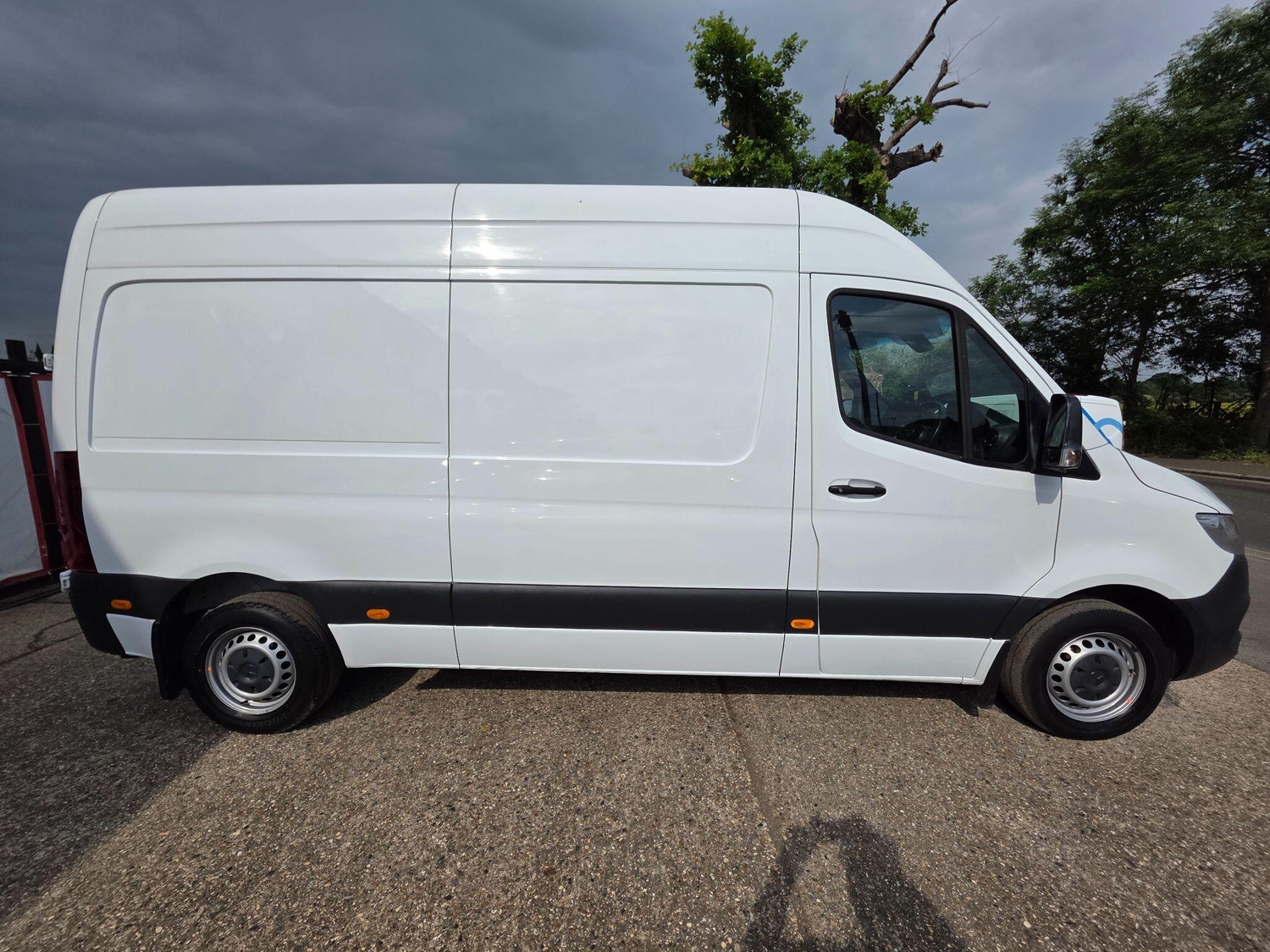 Mercedes-Benz Sprinter Hounslow