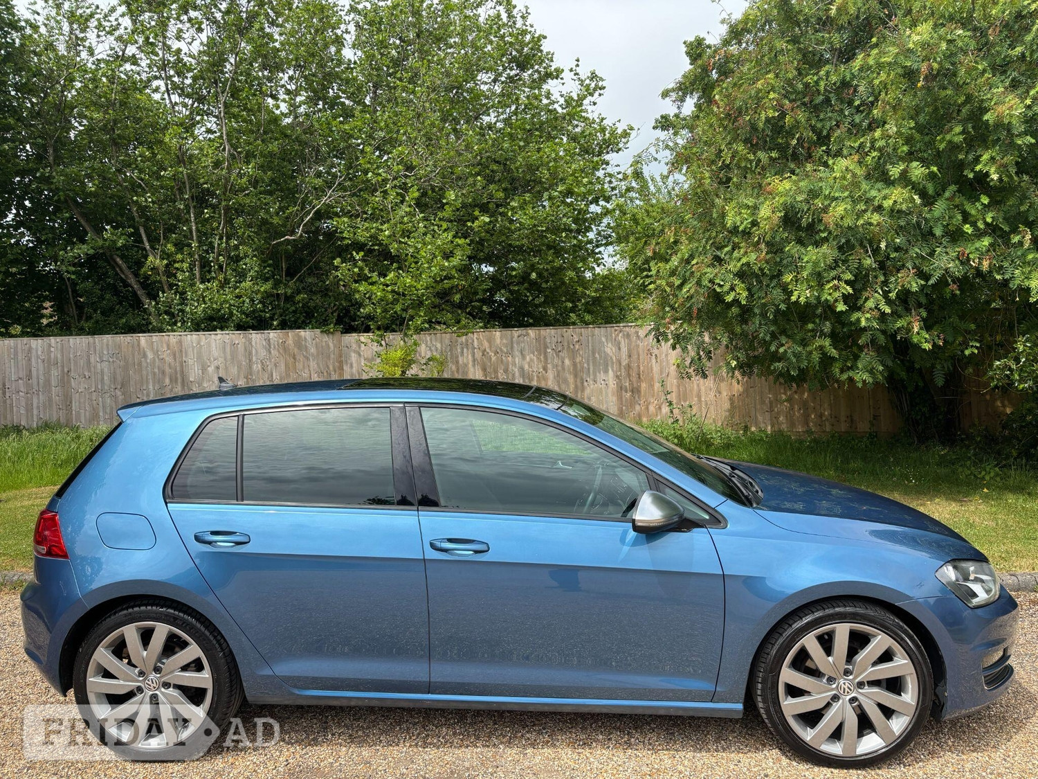 Volkswagen Golf 2017 in High Wycombe