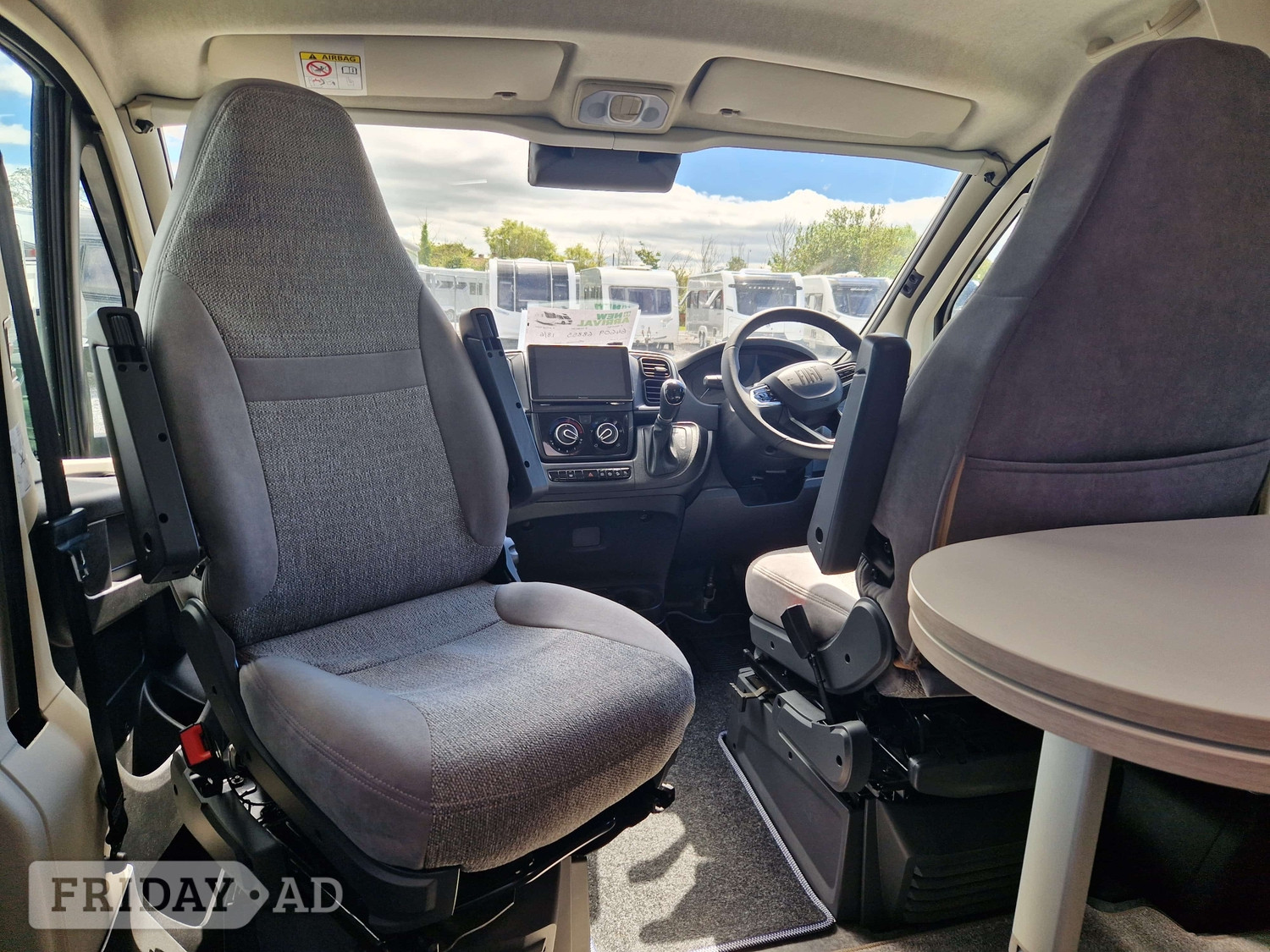 [3 berth ]Elddis Autoquest Evolve CV40