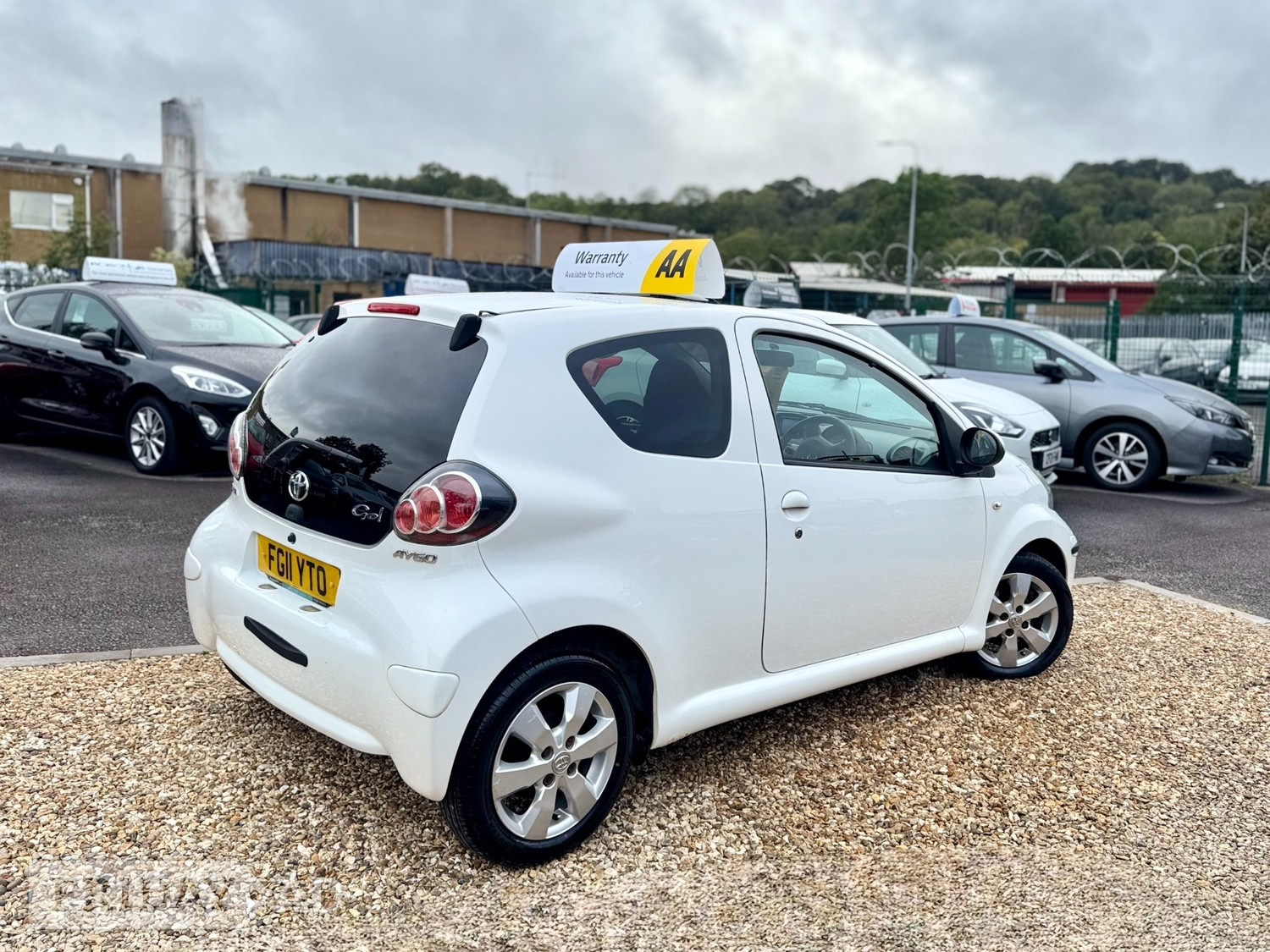 Toyota Aygo 2011 - Cars