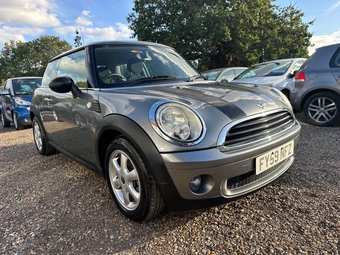 Mini Hatch 2009