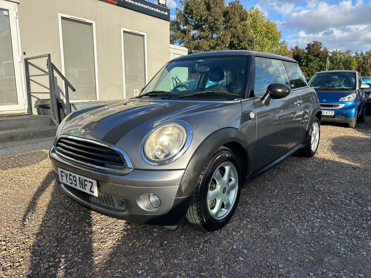[ berth ]Mini Hatch