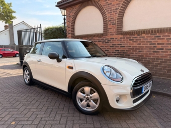 Mini Hatch 2015